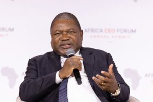 Filipe Nyusi wayoboye Mozambique yasabye abaturage guhagarika imyigaragambyo