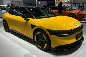 U Bushinwa: 2025 izasiga imodoka zikoresha amashanyarazi zicuruzwa cyane kurusha izikoresha lisansi