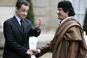 Sarkozy yatangiye kuburana ku mafaranga ya Kadhafi yakoresheje yiyamamaza
