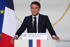 Perezida Macron mu bwoba bw'impinduka zishobora guterwa na Trump
