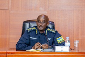 Imikoranire ya Polisi n'abaturage ni nk'urutirigongo mu mubiri w'umuntu- IGP Namuhoranye