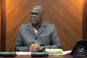Tshisekedi yasabye ko abasirikare bari ku rugamba bahindurirwa imibereho
