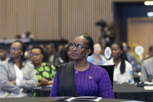 Madamu Jeannette Kagame yagaragaje ko kwibuka ari intango y'Ubumwe n'Ubudaheranwa bw'Abanyarwanda
