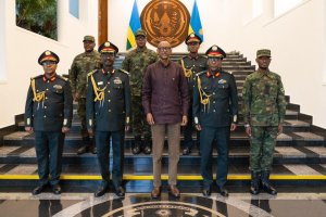 Perezida Kagame yakiriye Umugaba Mukuru w'Ingabo za Ethiopia