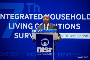 Minisitiri w'Intebe yavuze kucyakuye Abanyarwanda miliyoni 1,5 mu bukene