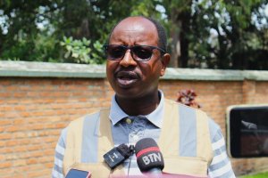 Imiryango igera kuri 800 imaze kwimurwa na MINEMA 