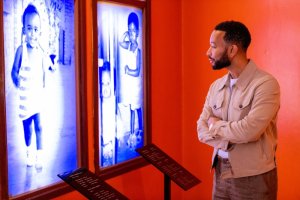 Umuhanzi John Legend yasabye amahanga kwigira kuri Jenoside Yakorewe Abatutsi mu 1994