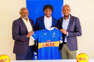 Rayon Sports yasinyishije rutahizamu ukomoka muri Congo