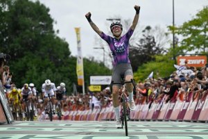 Mavi Garcia yabaye umugore ukuze utwaye etape muri Tour de France