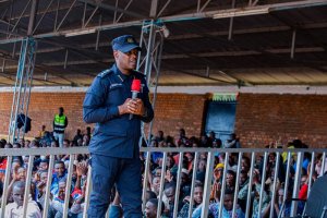 Amajyepfo: Polisi yaburiye abamotari batagira isuku