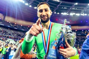 Manchester City yasinyishije Donnarumma