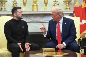 Trump yibukije Zelensky ko nta mahatimo afite uretse kumvikana na Putin
