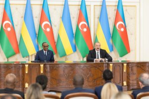 U Rwanda na Azerbaijan byasinyanye amasezerano y'imikoranire