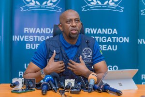 RIB yaburiye abagana banki ku butekamutwe bushya bwadutse