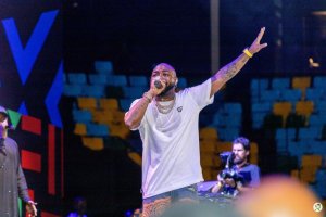 Davido agiye gutaramira i Kigali mu gitaramo cyatewe inkunga na SKOL Malt
