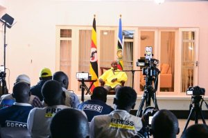 Museveni yashinje Abanyaburayi uruhare mu myigaragambyo yo muri Tanzania