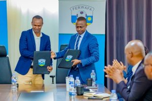 Abakozi ba FERWAFA bategujwe gukorera ku gitutu no guhindura imitekerereze