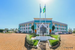 Kuki Akarere ka Kayonza kahawe abayobozi b'agateganyo babiri?