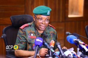 Umuvugizi wa FARDC yahagaritswe nyuma yo kwibasira Abatutsikazi