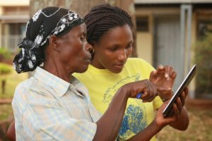 Abaturarwanda miliyoni icyenda bakoresha internet