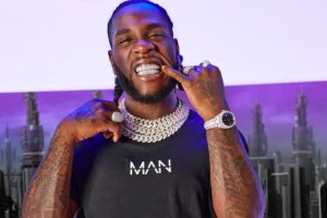 Burna Boy yagowe no kwinjira muri Marroc kubera imikufi ihenze