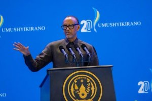 Perezida Kagame yasabye Abanyarwanda kudatinya amateka, bagakomeza kwiteza imbere