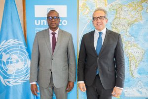 Minisitiri Bizimana yaganiriye n'umuyobozi muri UNESCO ku bufatanye mu kubungabunga amateka