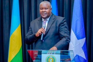 Umunyamabanga Mukuru wa EAC yahigiye kwishyuza ibihugu bidatanga imisanzu