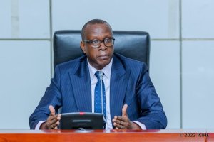  Minisitiri Dr. Bizimana yagaragaje ko hari ababyeyi bangisha abana Leta