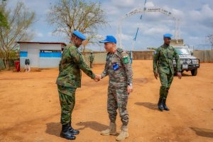 Umuyobozi mu Ngabo za Loni muri S.Sudani yasuye iz'u Rwanda azibutsa icyo zigomba guhora ziteguye