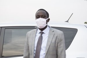 Kuki itorero ry'Abahamya ba Yehova bazakomeza gufunga insengero? Ikiganiro n'umuvugizi waryo