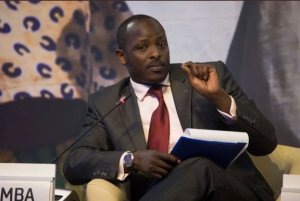 Dr.Kayumba Christopher yajyanwe kwa muganga yanga gusuzumwa