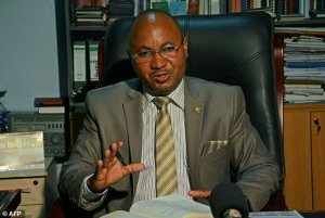 Burundi barasaba abaturage kwitoza kugenda n'amaguru kubera ikibazo cya Lisansi gikomeje kwiyongera