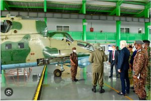 U Burusiya bugiye kuzana umushinga wo gukorera indege z'intambara muri Uganda