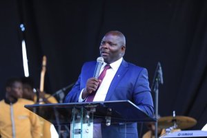 Abayoboke ba ADEPR mu Burengerazuba basabye RGB kweguza Pasiteri Ndayizeye