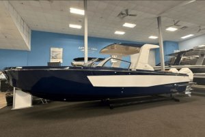 Mu Rwanda hagiye gutangizwa amasomo yo gukora ubwato