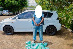 Kigali: Polisi yafashe umugabo ukekwaho kwinjiza mu Rwanda ibilo 37 by'urumugi