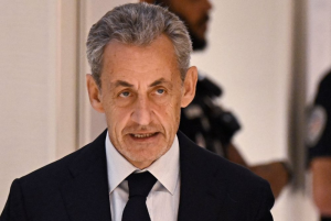 U Bufaransa: Nicolas Sarkozy agiye kumenyeshwa aho azafungirwa