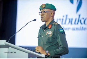 Lt Gen. Kabandana yavuze ko nk'Inkotanyi bari kurokora benshi,gusa babangamirwa n'umubare muto wabo 