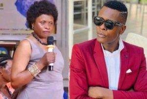 Umubyeyi w'umuhanzi utunze agatubutse Chameleone yacyebuye abagabo badaha tike abakobwa babasuye 