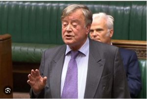 Ubwongereza: Ken Clarke wakunze kurwanya kohereza abimukira yahinduye ibitekerezo