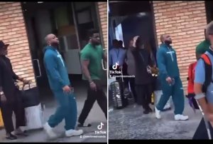 Davido yasesekaye i Kigali