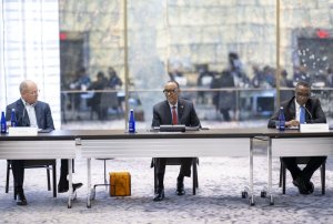 Perezida Kagame yaraye agiranye inama n'abajyanama be i New York[AMAFOTO]