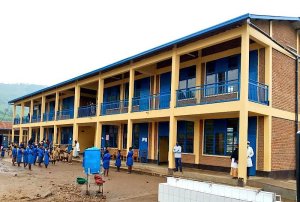 Uturere 10 duhiga utundi mu kugira abantu benshi batakandagiye mu ishuri