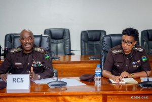 RCS yagaragaje ko Umugore iyo afunzwe asa nk'aho atereranywe