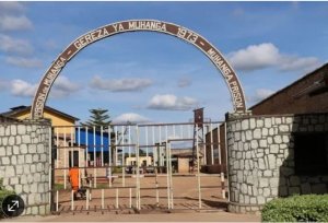 Harashwe amasasu mu kirere kubera imfungwa zashakaga gutoroka gereza ya Muhanga