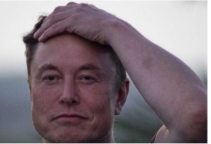 Batatu bari abayobozi ba Twitter batanze ikirego mu rukiko