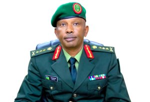 Ubutwari bwa Lt. Gen. Innocent Kabandana buzibukwa iteka - Gen. (Rtd) Ibingira