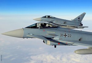 Ibihugu byo mu Burayi bishyize hamwe muri NATO byaba bikomeje guhembera intambara?