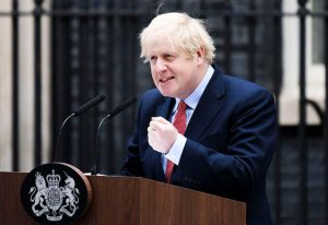 Boris Johnson yemeje ko Putin atari gutera Ukraine iyo aba ari umugore